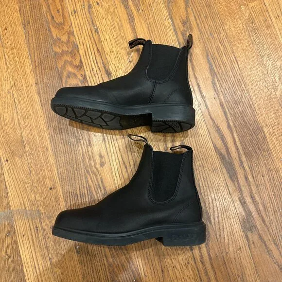 Blundstone Dress Chelsea Boots - Picture 5 of 6